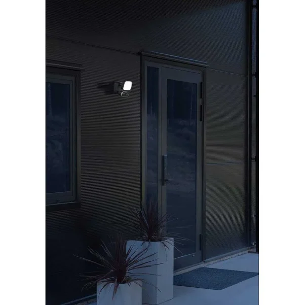 Luminaires Konstsmide Luminaires Extérieurs Connectes>Applique Murale D'Exterieur Konstsmide Camera-Smart-Light Led Noir, 1 Lumiere, Detecteur De Mouvement