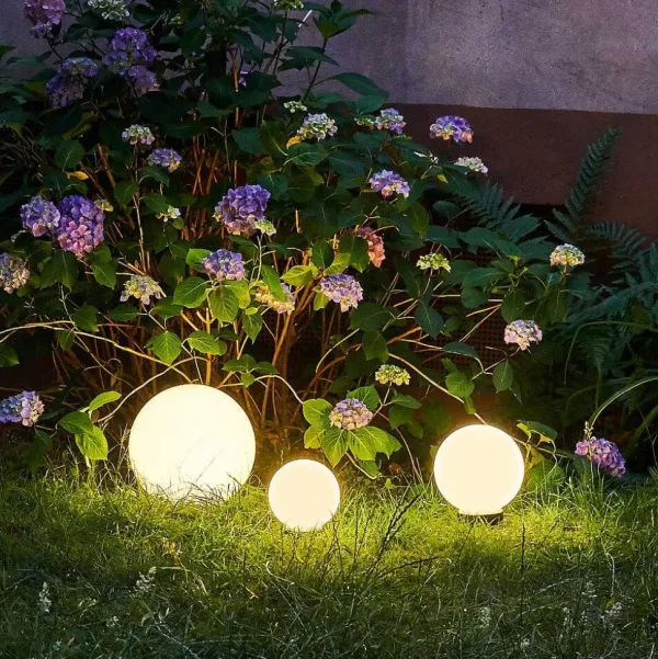 hofstein Lampes Solaires>Boule Lumineuse Campinas Led Noir, Blanc, 1 Lumiere