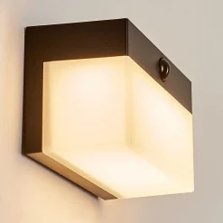 Applique Solaire Malalhue Led Noir, 1 Lumiere, Detecteur De Mouvement